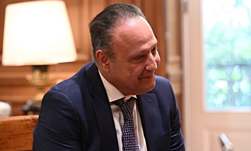 Aggeloudis 1488898 Stelios Aggeloudis