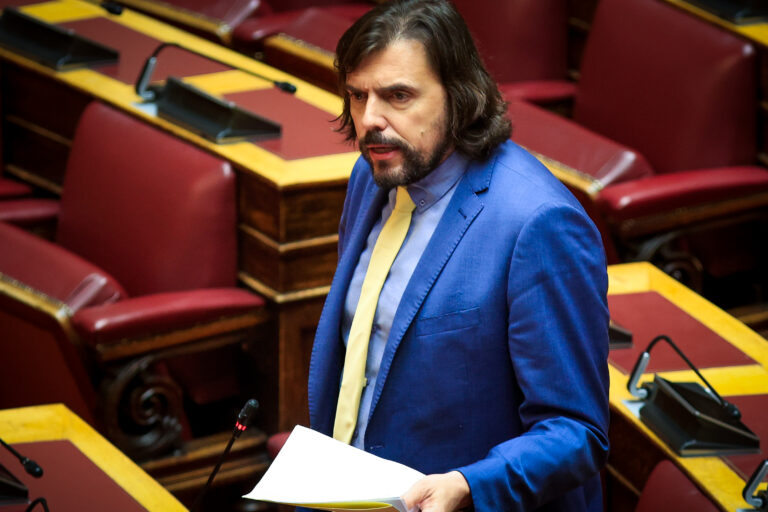 ΠΑΠΠΑΣ ΠΕΤΡΟΣ ΣΥΡΙΖΑ ΣΥΖΗΤΗΣΗ ΕΠΙΚΑΙΡΩΝ ΕΡΩΤΗΣΕΩΝ ΣΤΗΝ ΟΛΟΜΕΛΕΙΑ ΤΗΣ ΒΟΥΛΗΣ (ΓΙΩΡΓΟΣ ΚΟΝΤΑΡΙΝΗΣ/eurokinissi)